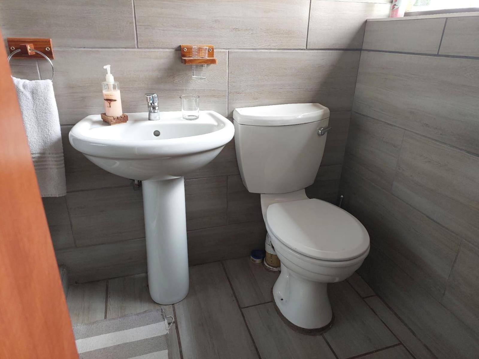 Aero Lodge Guest House 미델뷔르흐 외부 사진